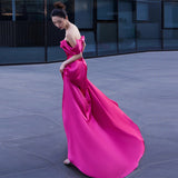 French Rose Red Word Shoulder Back-Back Sedome Morning Robe Banquet Wedding Engaged Bride Toast Evening Dress Dress Dress Light Wedding Dress HZ0517