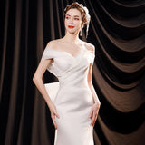 French Word Shoulder Light Wedding Dress 2026 New Elegant Sexy Fishtail Small Tailings Show Show Dress Dress HZ0517