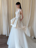 French White Sleeveless V-Necked Engagement Wedding Bride Light Wedding Dress Dress Dress With Morning Gown HZ0517