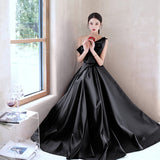 Black Evening Dress 2026 New Summer Ding Noodle Dress Female Breasts Long Company Graduation Dress HZ0517