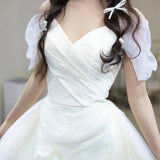 French One-Word Shoulder Light Wedding Dress Sen Series Simple Bride Small Drag Tail Show Wedding Wedding Wedding Dress HZ0517