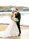 Brassed Denate Light Wedding Dress 2026 New Bridal Main Wedding Dress Hepburn Style Light Luxury Niche High-End Travel Yarn HZ0517