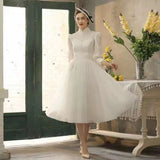 Vintage Long-Sleeved Small Small Small Wedding Dress 2026 New Travel Photo Photo In The Long-Term Hepburn Evening Dress HZ0517