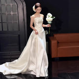 French-Style Densate Light Wedding Dress High-End Smear Simple Bride Out Yarn Temperament Tail White Welcome Dress Dress HZ0517