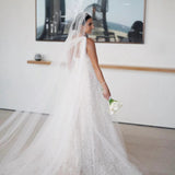 Sun Yizhen Wedding Dress 2026 Spring New Word-Word French Lace Super Fairy Travel Outdoor Light Wedding Dress HZ0517