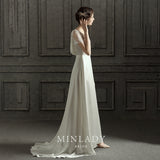 Simplicity Light Wedding Dress 2026 New Temperament Toasting Bridal Welcome Dress Female Simple Yarn HZ0517