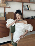 French White Fascing Short Light Wedding Dress 2026 New Party Sexy Morning Robe Wedding Certificate Small Dress HZ0517
