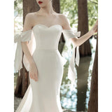 Simplicity Small Tail Light Wedding Dress Super Fairy Butterfly Bow Bride Body To Greet The Face Of The Face Of The Shoulder Fishtail Dress Skirt HZ0517