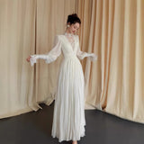 French Retro Long-Sleeved Light Wedding Dress Sen Tie Maid Bridal Engagement Dress HZ0517