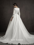 Sai [Vienna Dance Song] Light Wedding 2026 Spring New French Vintage Long Sleeve V-Neck Tailed Wedding HZ0517