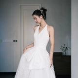 Light Wedding Dress Female Bride Wedding Hanging Neck Toast Suit 2026 New Elegant Dignified V-Neck Party Dinner Dress HZ0517
