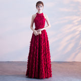 White Feather Hanging Neck Dress Fashion Atmosphere Thin Tug Dress 2026 Students Graduate Performance Choral Suit HZ0517