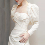 French Long-Sleeved Light Wedding Dress Bridal Temperament Simple Retro Fascling Yarn HZ0517