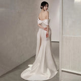 One-Word Shoulder Light Wedding Dress 2026 Spring New Bridal Bridal Simplicity Style Travel Tug-Tail Dress HZ0517
