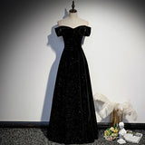 Velvet Evening Dress Women 2026 New Banquet High-End Temperament High-End Black Shoulder Long Dress HZ0517