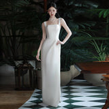 The High-Level Feeling Of The Densant Wedding Dress With A Light Luxury And Simple Temperament To Welcome The Yarn Thin Exterior Photography Gown HZ0517