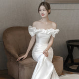Korean One-Word Shoulder Wedding Dress 2026 New Bridal Temperament Waist Fish Tail Showing Thin And Stew Welcome To Go Out Light Yarn Autumn HZ0517
