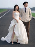 Exhibition New Studio Theme Clothing Couple Photo Photo Dress Exterior Travel Simple Street Pattted Breast Wedding Dress HZ0517
