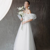 Blast Bra Light Wedding Dress White Engagement Bridal Evening Dress French Temperament Yarn Simple Light Luxury HZ0517