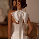 Simple Dingy Hanging Neck Temperament Light Wedding Season New French Retro Tail Yarn Banquet Dress HZ0517