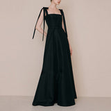 French Black Dress Sling Sling Banquet Hosting Birthday Party Simple Thin Light Extravagant Evening Dress Dress HZ0517