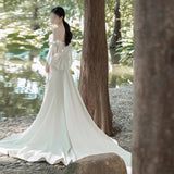 Simplicity Small Tail Light Wedding Dress Super Fairy Butterfly Bow Bride Body To Greet The Face Of The Face Of The Shoulder Fishtail Dress Skirt HZ0517