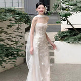 French Light Wedding Dress Sen Is Fairy Fishtail Sweet Bridal Flower Morning Robe Light Extravagant Breast Engagement Dress Yarn HZ0517