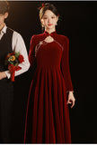 Long-Sleeved Cheongsam Toasting Bride 2026 New Engagement Dress Long Red Velvet Wedding Dress HZ0517