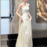 Bride Morning Robe Dress Women 2026 Spring New Breast-Wearing Small Temperament Banquet Travel Wedding Dress HZ0517