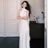 Engagement Dress Dress Dress 2026 New French Retro Style Simple Light Sen Family Light Wedding Dress Hanging Neck Morning Robe Evening Dress HZ0517