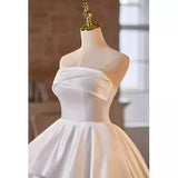 Light Dress High-End Light Luxury Engagement Bridesmaids Dress Niche Adult Birthday Party Party Party Party Annual White Skirt HZ0517