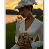 Long-Sleeved V Lord Wedding Dress 2026 Spring New Vintage French Sleeve Bride Qidi Shadow Building Travel Wedding HZ0517
