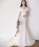 One-Word Shoulder-Singed Face Light Wedding Dress 2026 New Bridal Simple Temperament Fishtail French Style Welcome Dress HZ0517