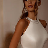 Simple Dingy Hanging Neck Temperament Light Wedding Season New French Retro Tail Yarn Banquet Dress HZ0517