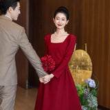 Toasting Dress Bride 2026 New Long-Sleeved Red Engagement Dress Temperament High-End Wedding Day Back Door HZ0517