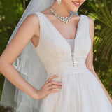 Light Wedding Dress 2026 New Summer Sleeveless Bride Simple V. Collared Zidisen Princess Dress HZ0517