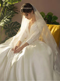French Light Wedding Bridal Temperament Simple Retro Thin Nest Long Sleeve V Lord Wedding Dress HZ0517
