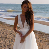 White Sleeveless Beach Beach Trip Light Wedding Dress Bridal Outdoors Show Back Sexy Photography Dress HZ0517