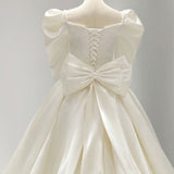 The Main Dress Of The Vertiny Dress 2026 New Bride Spring New Long-Sleeved French Court Wind Tail Wedding Dress HZ0517