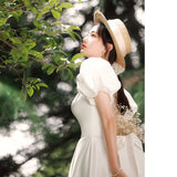 French Light Wedding Dress 2026 New Winter Fasting Small Dress Female Simple White Outdoor Travel Shot Daily Dress HZ0517