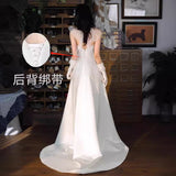 French Bra-Smeared Densate Wedding Dress White Simple Bride Welcome Small Tail Dress Travel Holiday Dress HZ0517