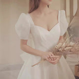 French Light Wedding Dress 2026 Spring New Temperament White Simple Fairy Travel Wedding Dress HZ0517