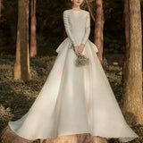 2026 Spring New Hepburn Does Not Show Back Long-Sleeved Vertevery Big Tail Wedding Dress HZ0517