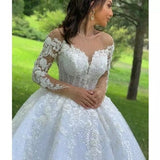 White Wedding Dress 2026 New Mid-Rise Long-Sleeved Lace French High-End Niche Shoulder-Tailed Wedding Dress HZ0517