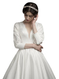 French Light Wedding Bridal Temperament Simple Retro Thin Nest Long Sleeve V Lord Wedding Dress HZ0517