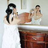 French Morning Robe Female Bride High Sense Of The Dress With A Touch Of A Smiley Dress With Light Wedding Dress With Light Luxury Yarn Engagement White Breast-Wearing Dress HZ0517