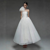 White Simple Sintered Light Wedding Dress 2026 Autumn And Winter New Long-Sleeved Line Wedding Travel Dress Dress Female HZ0517