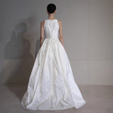 Korean Sleeveless Fairy White Travel Shot Small Tailed 2025 New Banquet Evening Dress Dress HZ0517