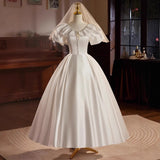 French Retro Small Small Wedding Dress With A New Simple Elegance Temperament Educative Small White Dress Evening Dress HZ0517