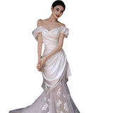 French Light Wedding Dress Bridal Sipping Fishtail Lace Yarn 2026 New Engagement Welcome Dress HZ0517